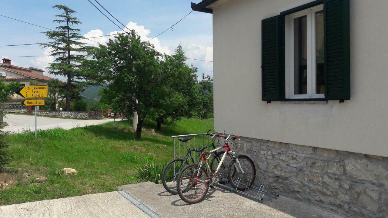 Villa Zwei Zedern Pican Екстер'єр фото